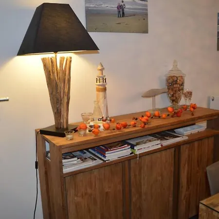 Nieuwbouwappartement Met Zeezicht In Bad Апартаменты